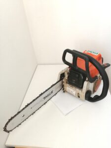 Stihl Motor-Kettensäge MS 180 C Schwertlänge: 35cm